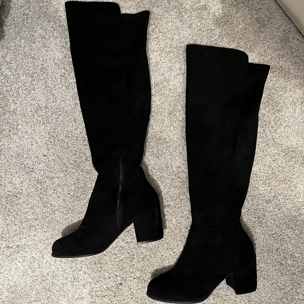 Tall black faux suede boots - 10